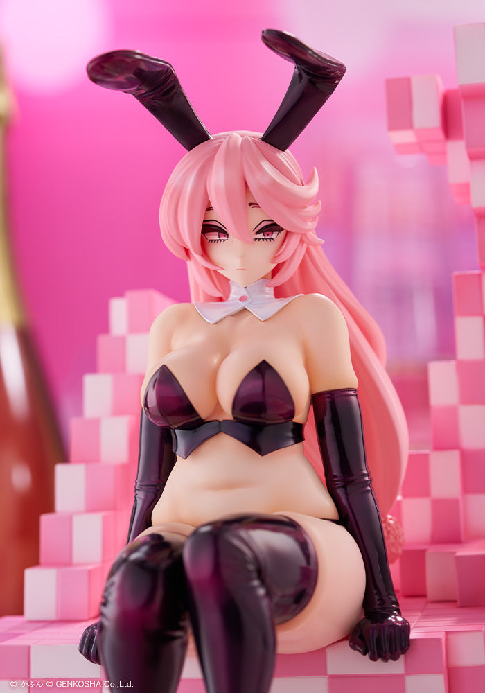 Kotobukiya Illustrator Original Azamuki Usagi Sitting Bunny di Kafun 1/7 Figure