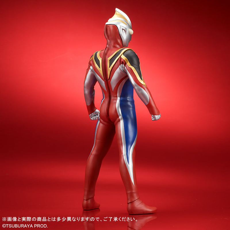 ULTRA NEW GENERATION Favorite Sculptors Line Ultraman Gaia Supreme Ver. Figure