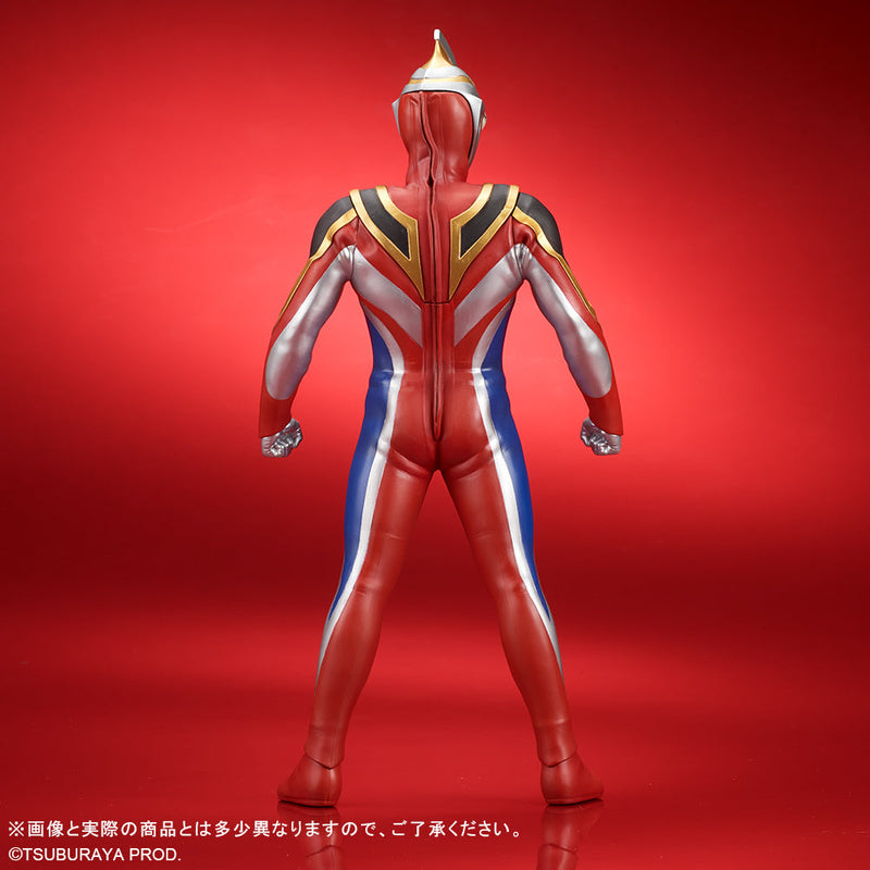 ULTRA NEW GENERATION Favorite Sculptors Line Ultraman Gaia Supreme Ver. Figure
