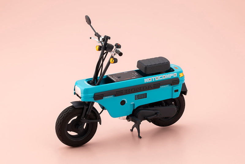 Megami Device Buster Doll Knight Alice with Honda AB12 Motocompo Model Kit JAPAN