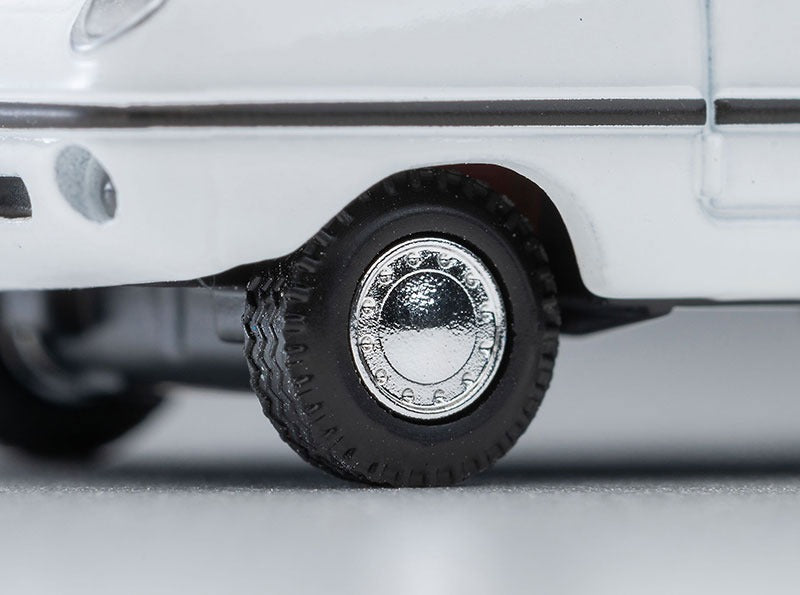 Tomica Limited Vintage Kodomo no Kuni x TLV Datsun Baby Car No.6 White w/Figure