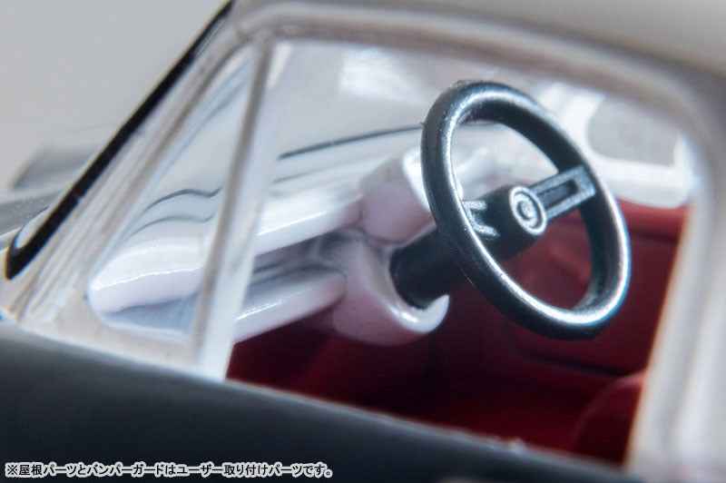 Tomica Limited Vintage Kodomo no Kuni x TLV Datsun Baby Car No.6 White w/Figure