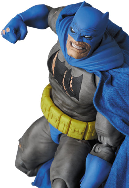MAFEX No.119 MAFEX BATMAN TDKR The Dark Knight Triumphant Action Figure JAPAN
