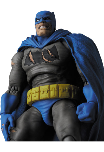 MAFEX No.119 MAFEX BATMAN TDKR The Dark Knight Triumphant Action Figure JAPAN