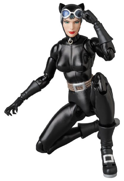 Medicom Toy MAFEX No.123 MAFEX Catwoman Action Figure JAPAN OFFICIAL