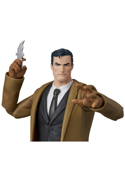 Medicom Toy MAFEX No.299 Bruce Wayne BATMAN HUSH Ver. Action