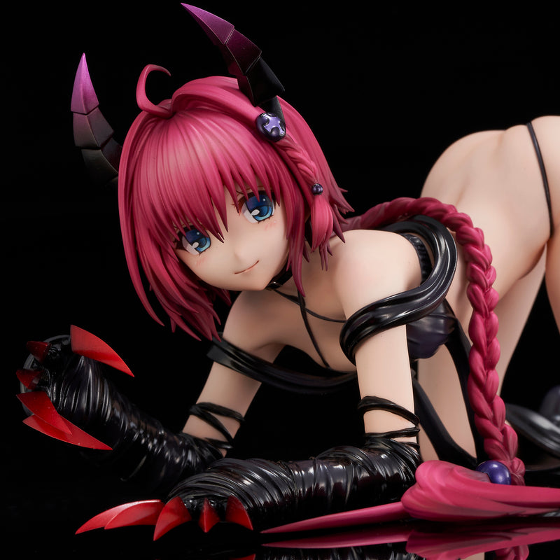 To Love-Ru Darkness Mea Kurosaki Darkness ver 1/6 Renewal Package Edition Figure