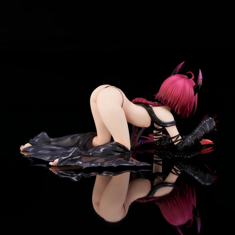 To Love-Ru Darkness Mea Kurosaki Darkness ver 1/6 Renewal Package Edition Figure