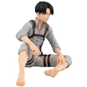 MegaHouse G.E.M. Series Attack on Titan Captain Levi Palm Size Figure JAPAN
