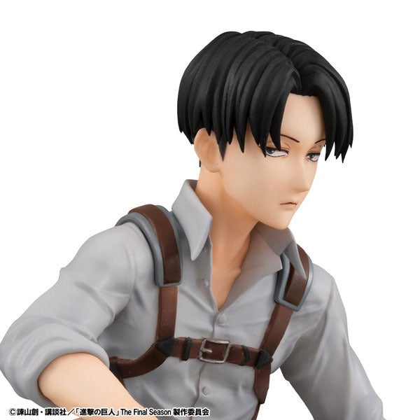 MegaHouse G.E.M. Series Attack on Titan Captain Levi Palm Size Figure JAPAN