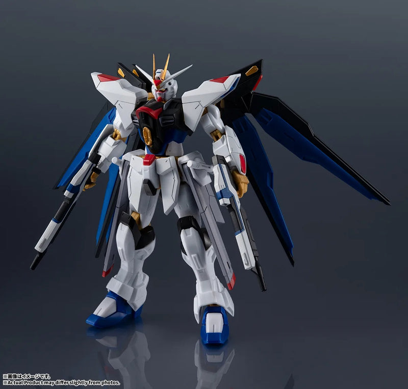 BANDAI GUNDAM UNIVERSE ZGMF-X20A Strike Freedom Gundam Renewal Action Figure
