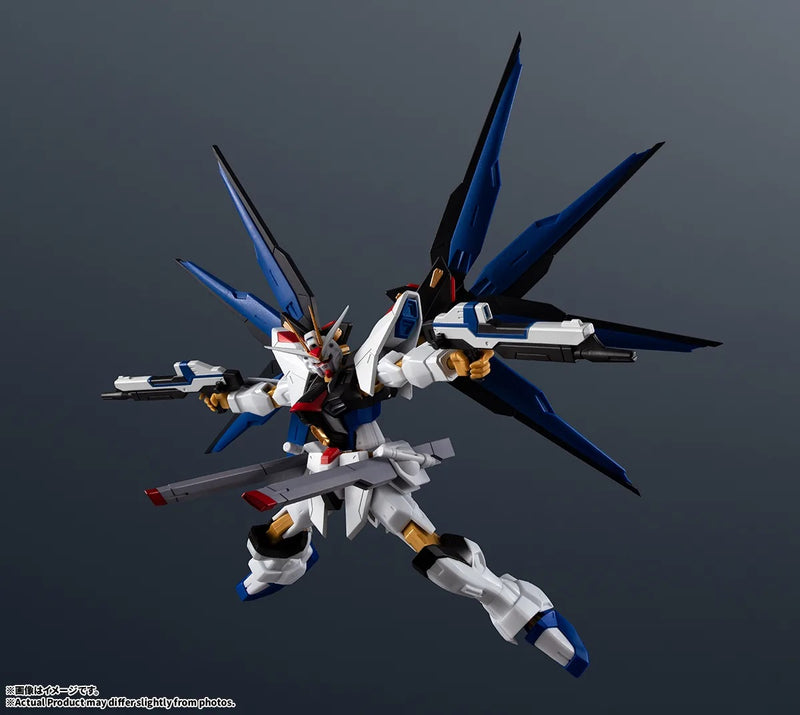 BANDAI GUNDAM UNIVERSE ZGMF-X20A Strike Freedom Gundam Renewal Action Figure