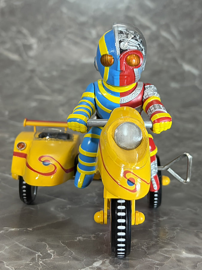 PLEX EX Tricycle Artificial Human Kikaider Kikaider B Type Figure JAPAN OFFICIAL