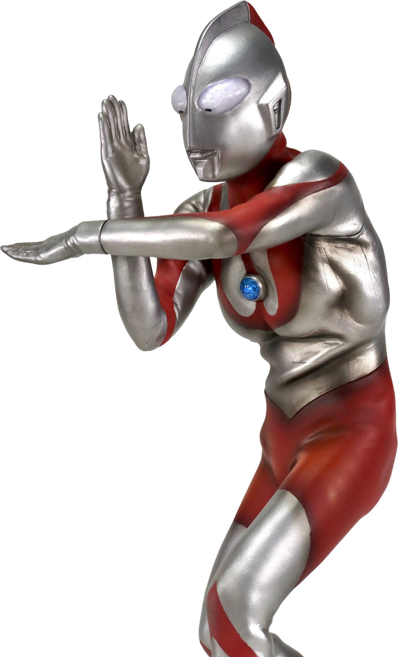 Tokusatsu Series Ultraman B-Type Specium Ray HighGrade Ver 1/6 Soft Vinyl Figure