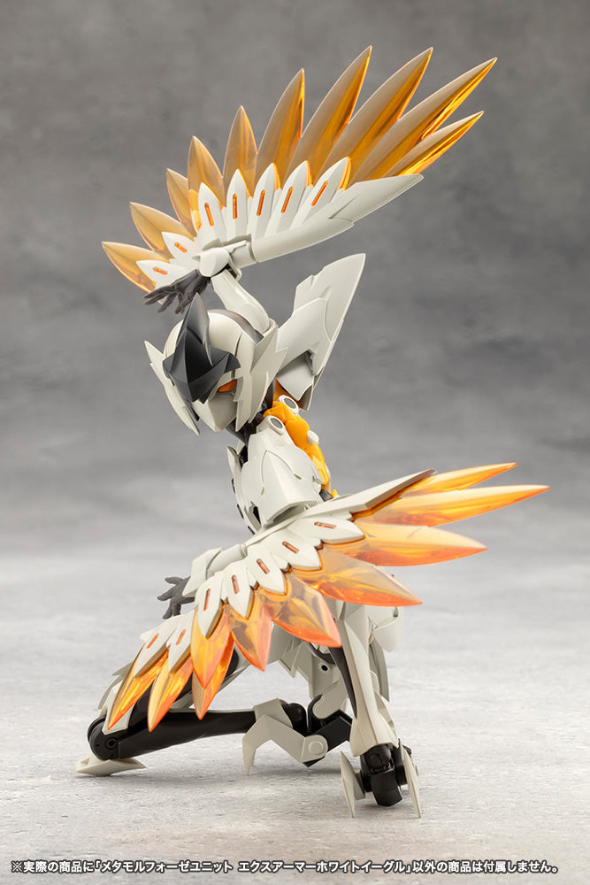 Megalomaria Unlimited Universe Metamorphose Unit Exarmor White Eagle Model Kit