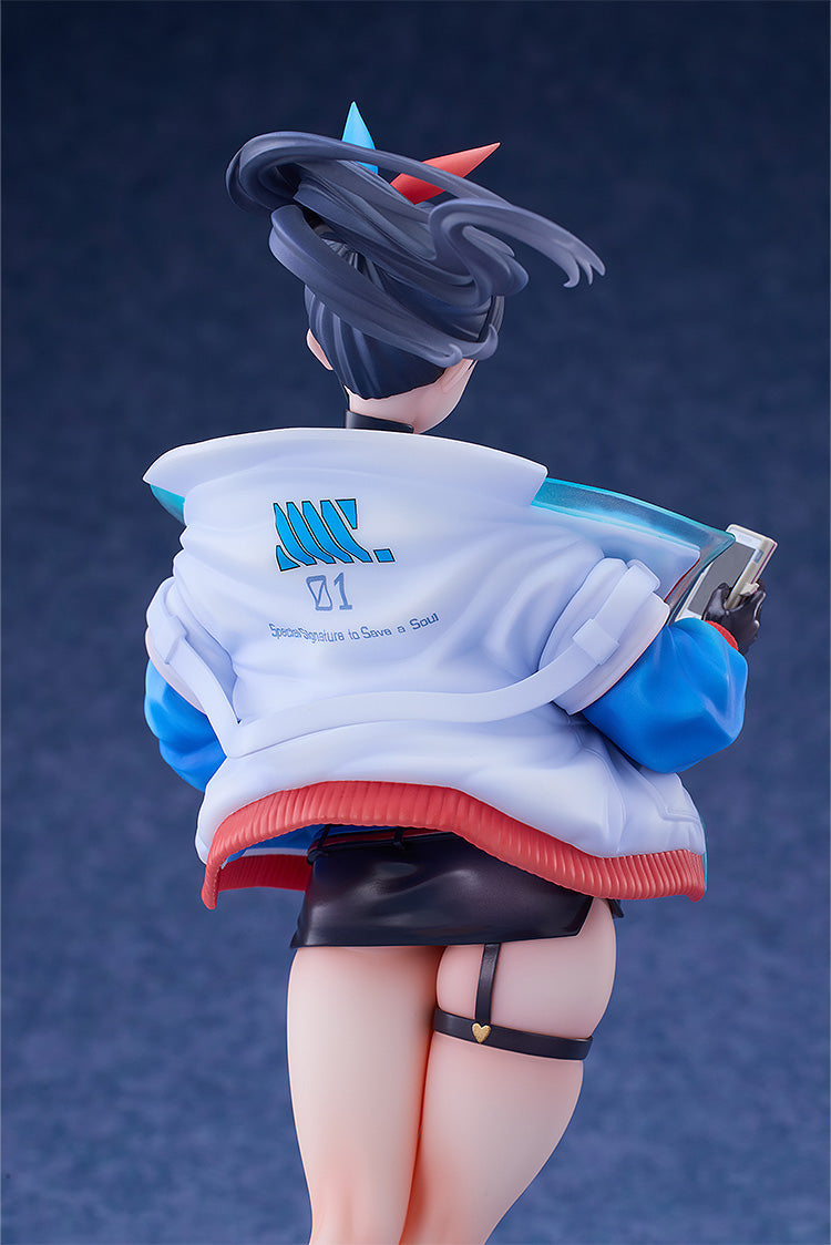 Solarain GRIDMAN UNIVERSE Rikka Takarada Dreamy Divas Ver 1/7 Figure JAPAN