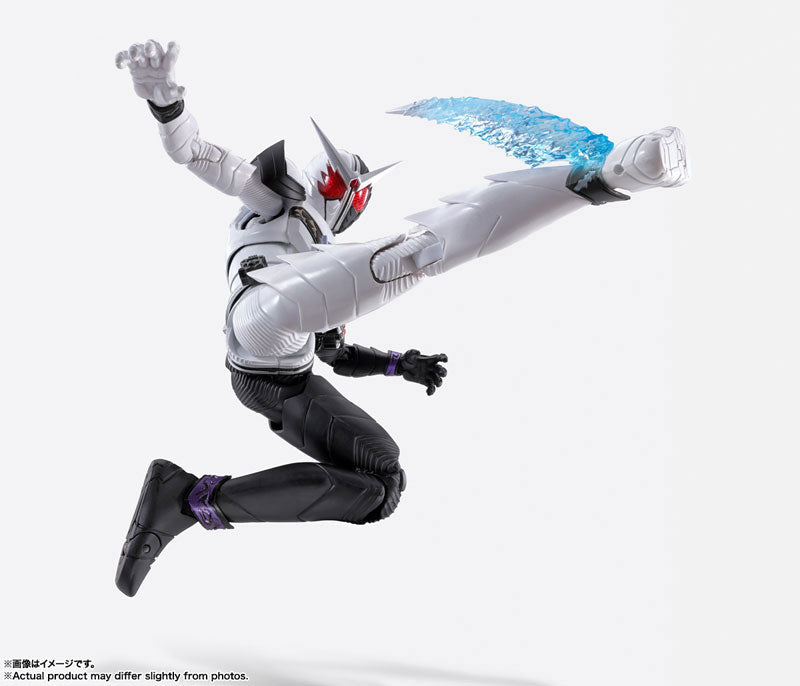 BANDAI S.H.Figuarts Fuuto Tantei Kamen Rider Double Fang Joker Action Figure