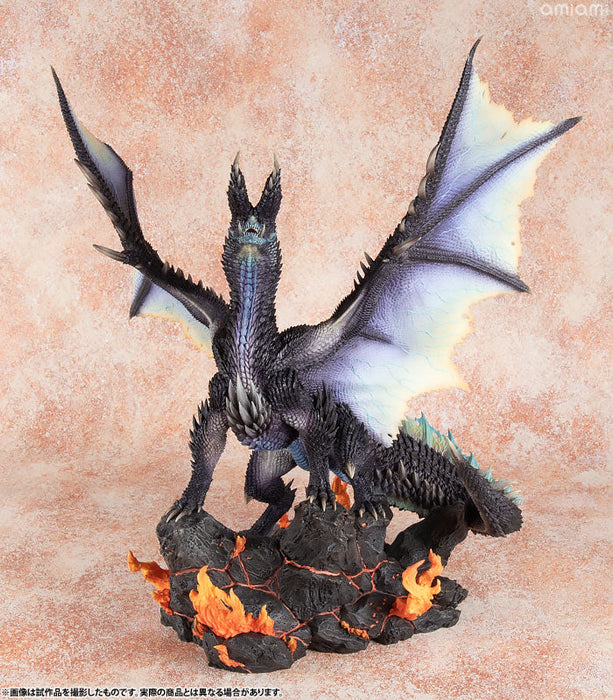 Capcom Builder Creator's Model Blazing Black Dragon Alatreon Figure JAPAN