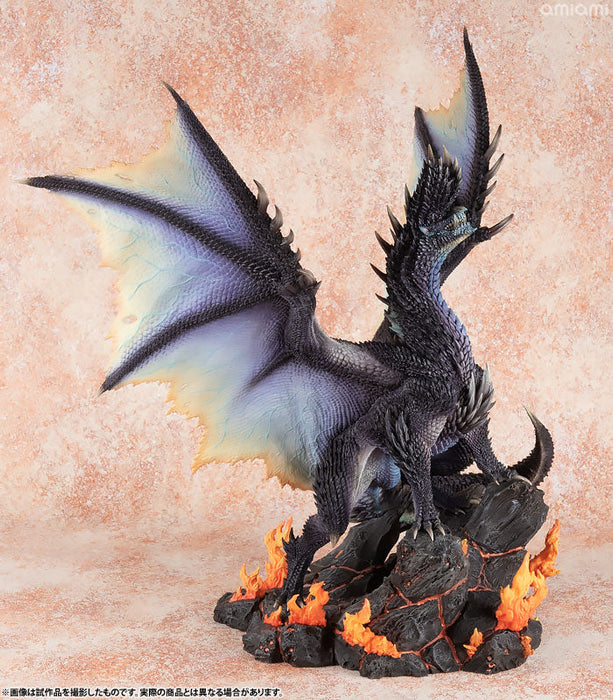 Capcom Builder Creator's Model Blazing Black Dragon Alatreon Figure JAPAN