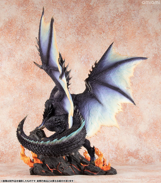 Capcom Builder Creator's Model Blazing Black Dragon Alatreon Figure JAPAN