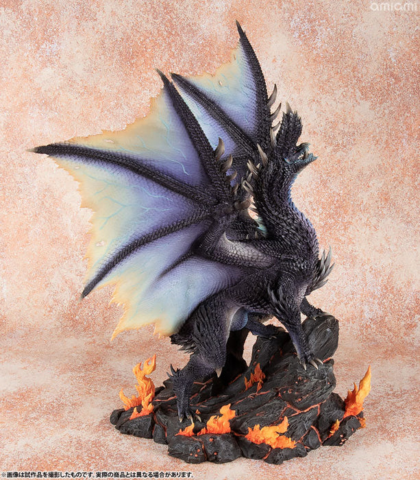 Capcom Builder Creator's Model Blazing Black Dragon Alatreon Figure JAPAN