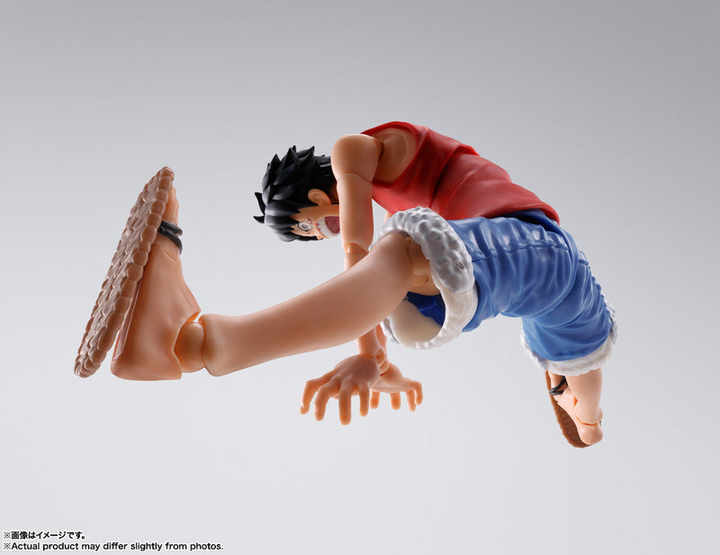 BANDAI S.H.Figuarts ONE PIECE Monkey D. Luffy Romance Dawn Action Figure JAPAN