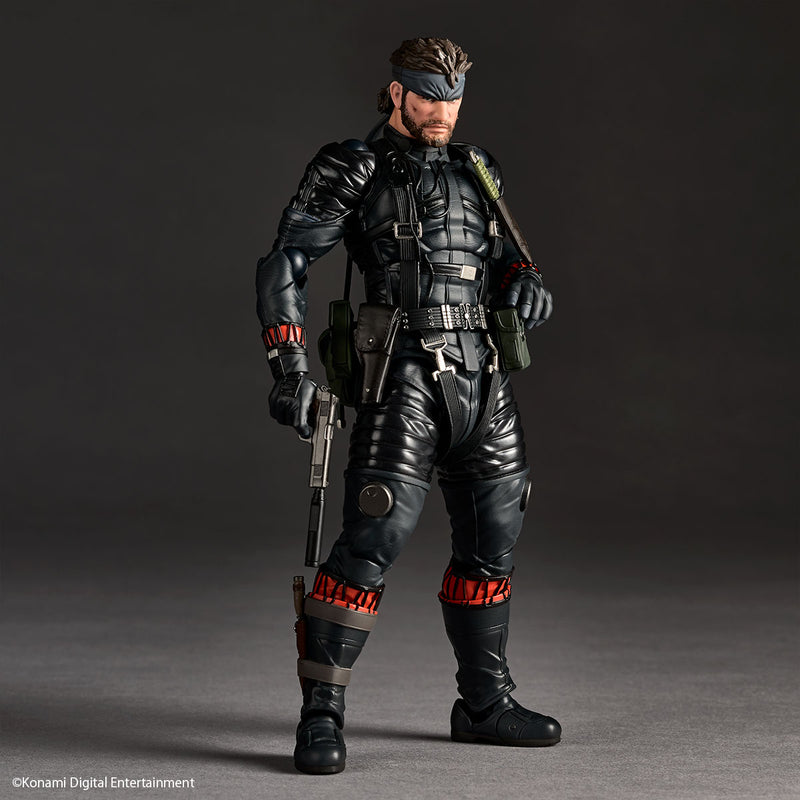Revoltech Amazing Yamaguchi Naked Snake Sneaking Suit Ver. Action Figure JAPAN