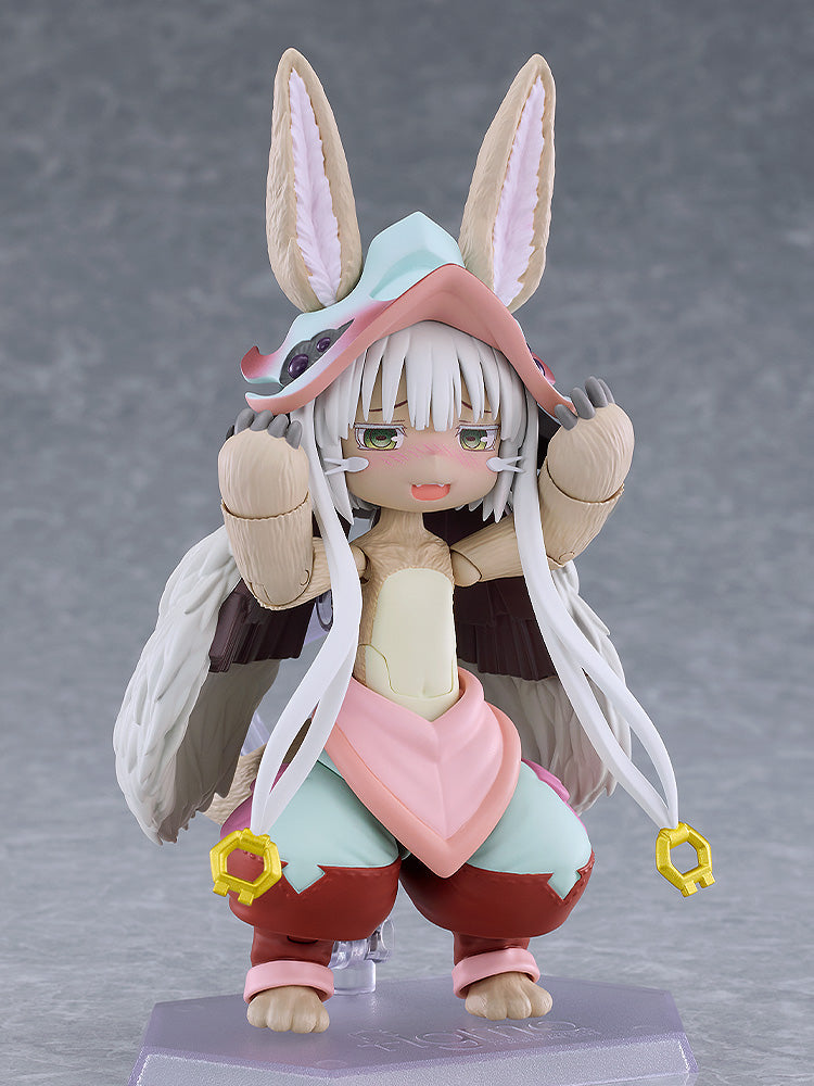 figma Made in Abyss The Golden City of the Scorching Sun Nanachi Action Figure