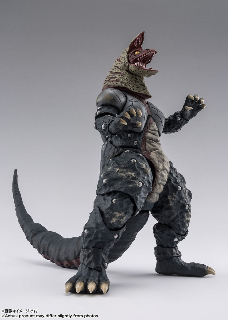 BANDAI S.H.Figuarts Ultraman Tiga Golza 30th Anniversary Edition Action Figure