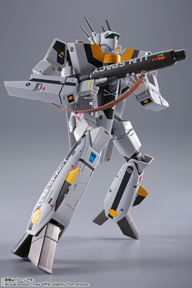 BANDAI DX Chogokin VF-1S Valkyrie Roy Focker Special Revival Ver. Action Figure