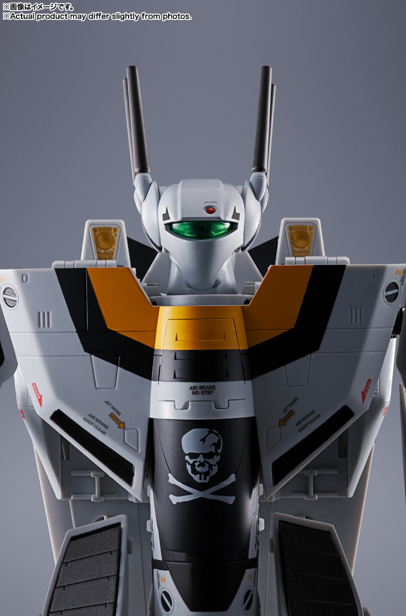 BANDAI DX Chogokin VF-1S Valkyrie Roy Focker Special Revival Ver. Action Figure