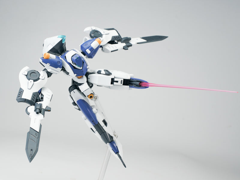 ULTRA ACTION TROOPER Series Franz-alpha White x Blue 1/144 Model Kit JAPAN