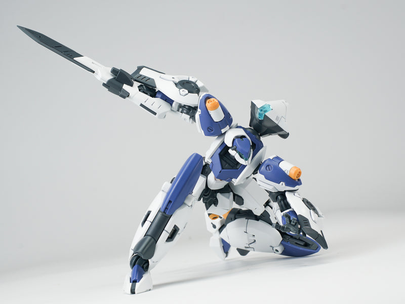 ULTRA ACTION TROOPER Series Franz-alpha White x Blue 1/144 Model Kit JAPAN