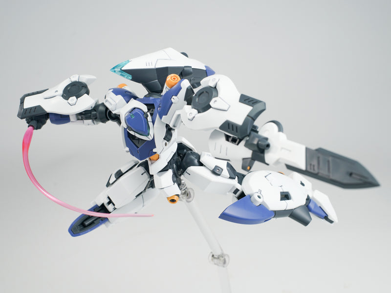 ULTRA ACTION TROOPER Series Franz-alpha White x Blue 1/144 Model Kit JAPAN
