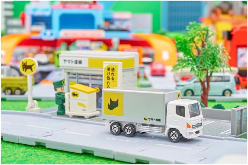 Takara Tomy Tomica Town Yamato Transport Office JAPAN OFFICIAL