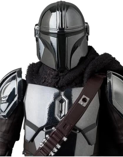 Medicom Toy MAFEX No.256 Star Wars The Mandalorian Chrome Ver Medicom Toy MAFEX No.256 Star Wars The Mandalorian Chrome Ver