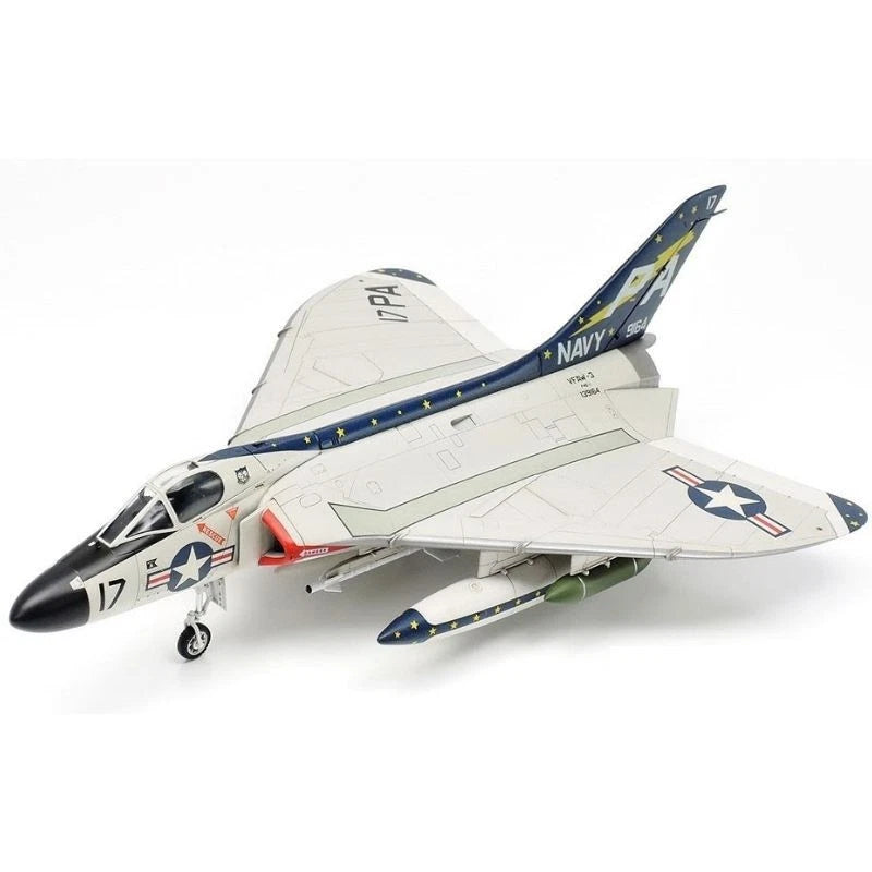 Tamiya War Bird Collection No.41 Douglas F4D-1 Skyray 1/72 Model Kit JAPAN