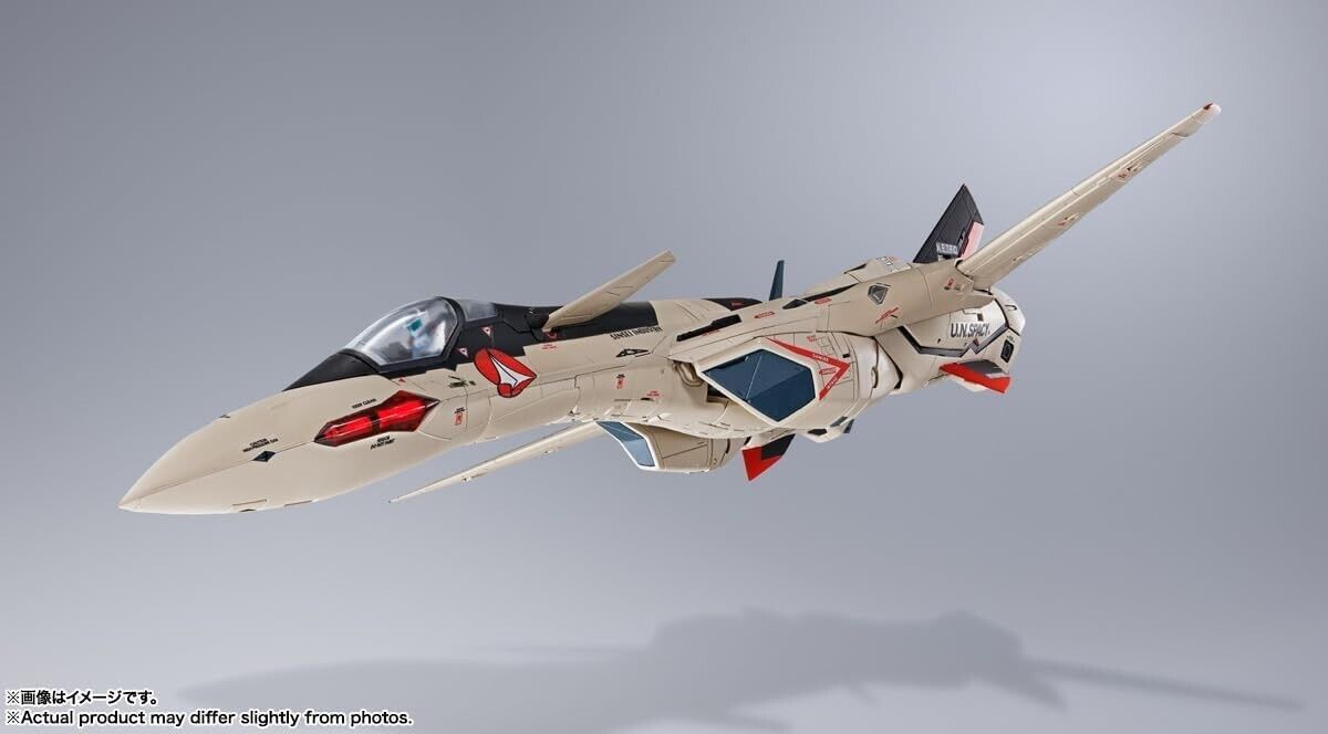 Bandai DX Chogokin Macross Plus YF-19 Excalibur Isamu Dyson Actie Figuur Japan