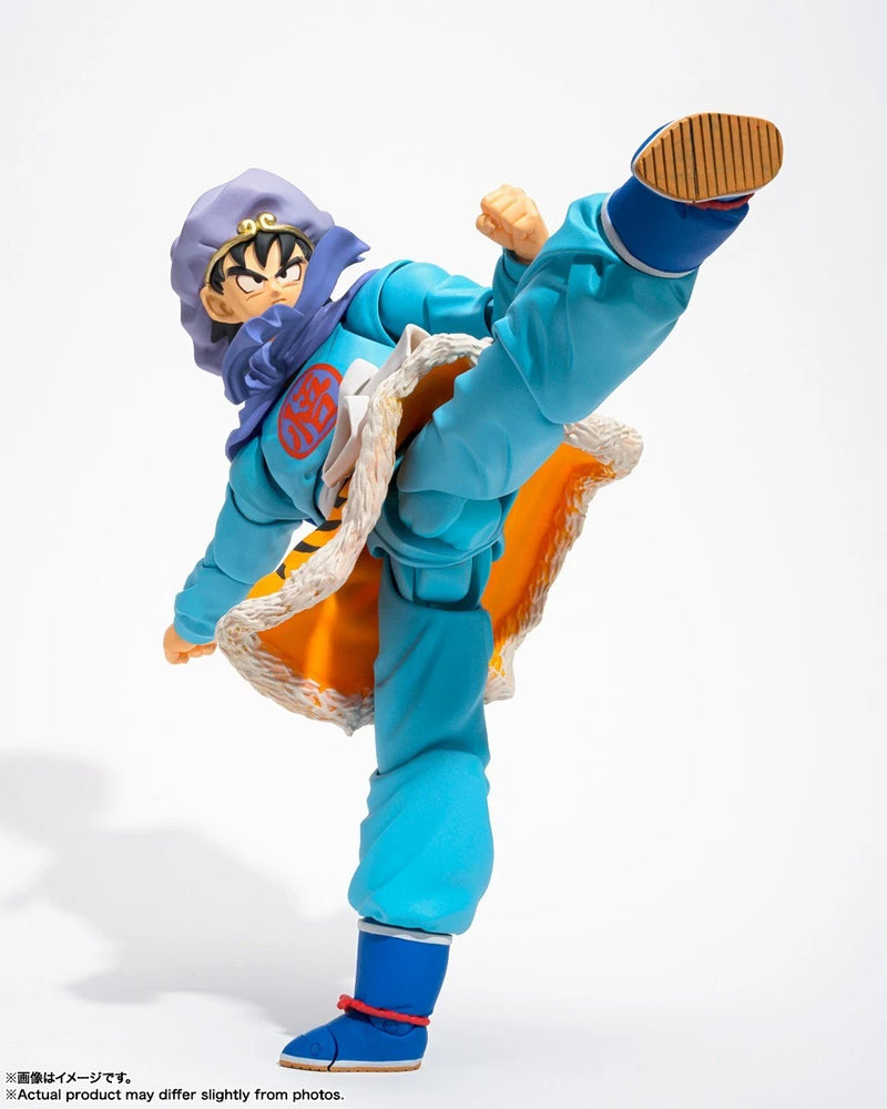Shueisha Dragon Ball S.H.Figuarts Collection Book with Son Goku Figure Set JAPAN