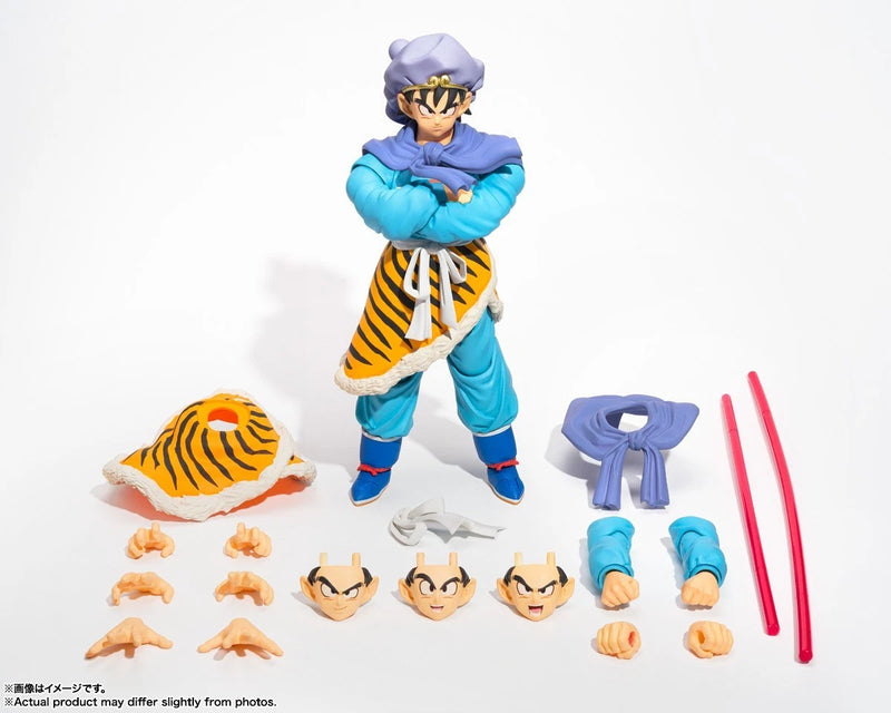Shueisha Dragon Ball S.H.Figuarts Collection Book with Son Goku Figure Set JAPAN