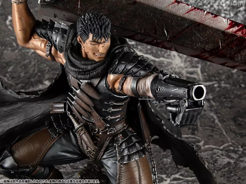 Berserk Guts Black Swordsman Ver. 1/7 Figure JAPAN OFFICIAL