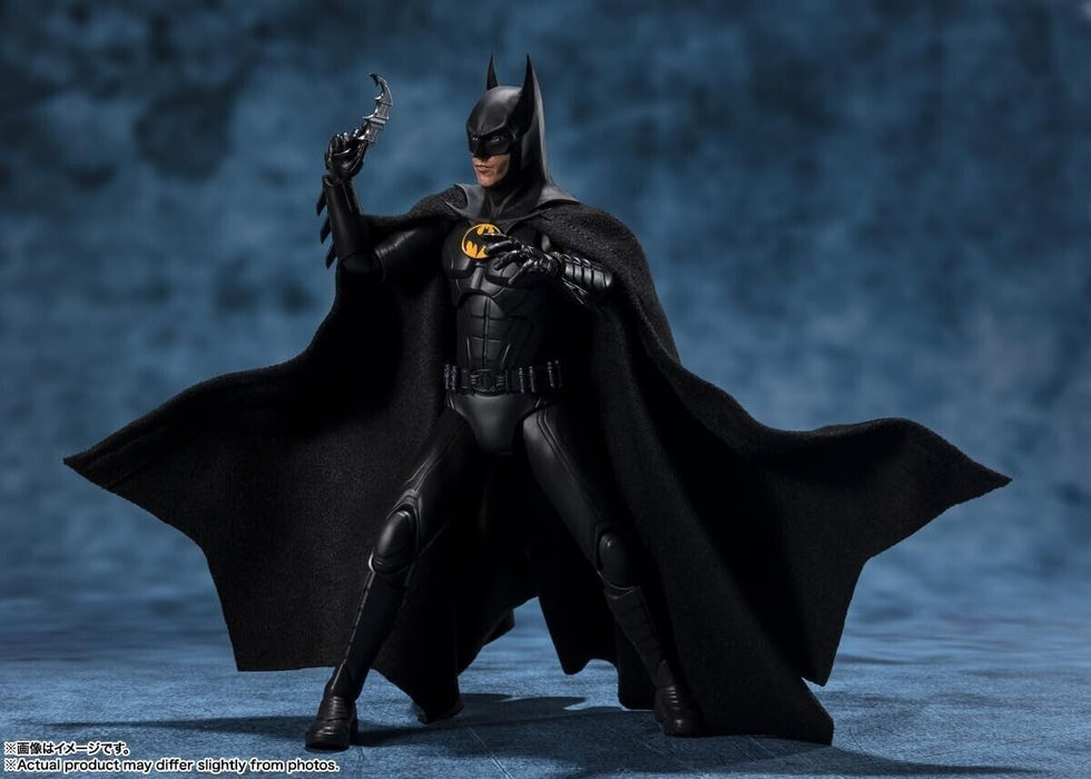 Bandai S.H.Figuarts Batman le Flash Action Figure Japon Officiel