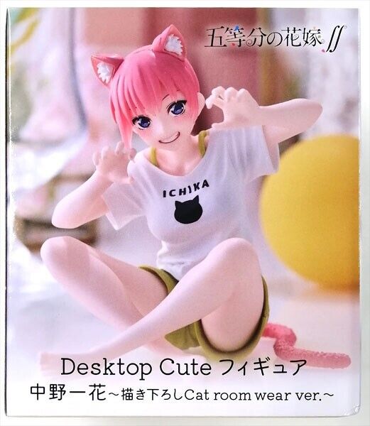 Desktop schattig de typische Quintuplets Ichika Nakano Cat Room Wear Figuur