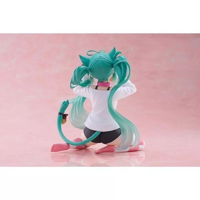 Taito Desktop Figura fofa Hatsune miku com as orelhas de gato camiseta ver Japão oficial