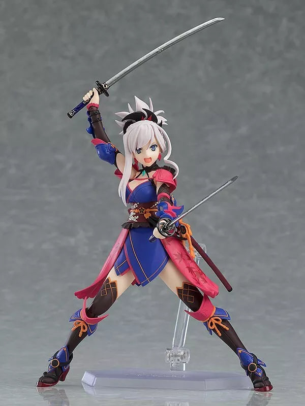 figma Fate/Grand Order Saber Musashi Miyamoto Figurine JAPON OFFICIEL