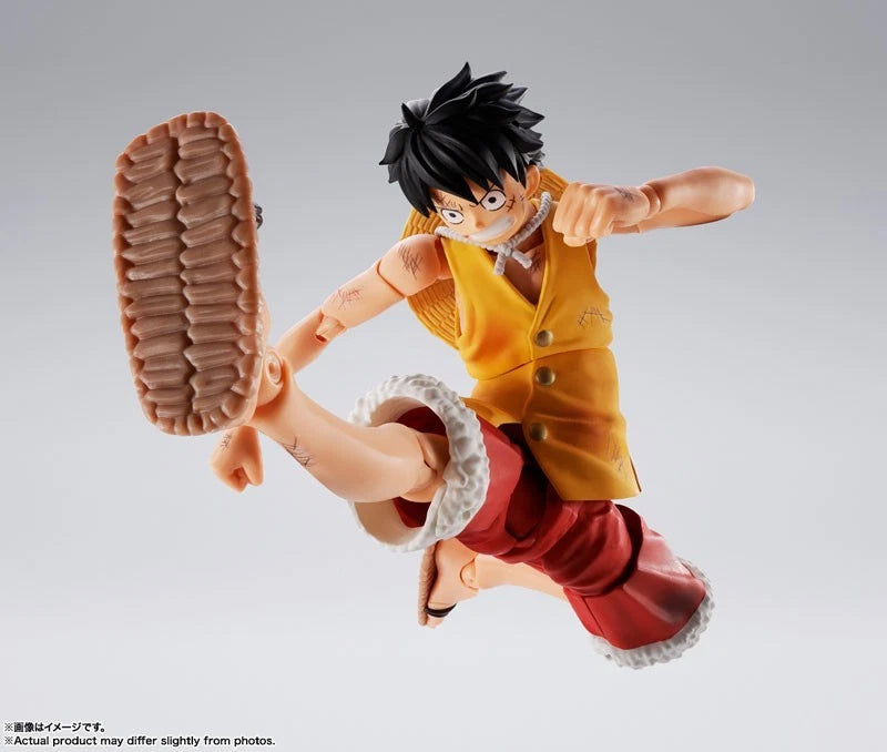 S.H.Figuarts ONE PIECE Summit War di Marineford Monkey D. Luffy Action Figure