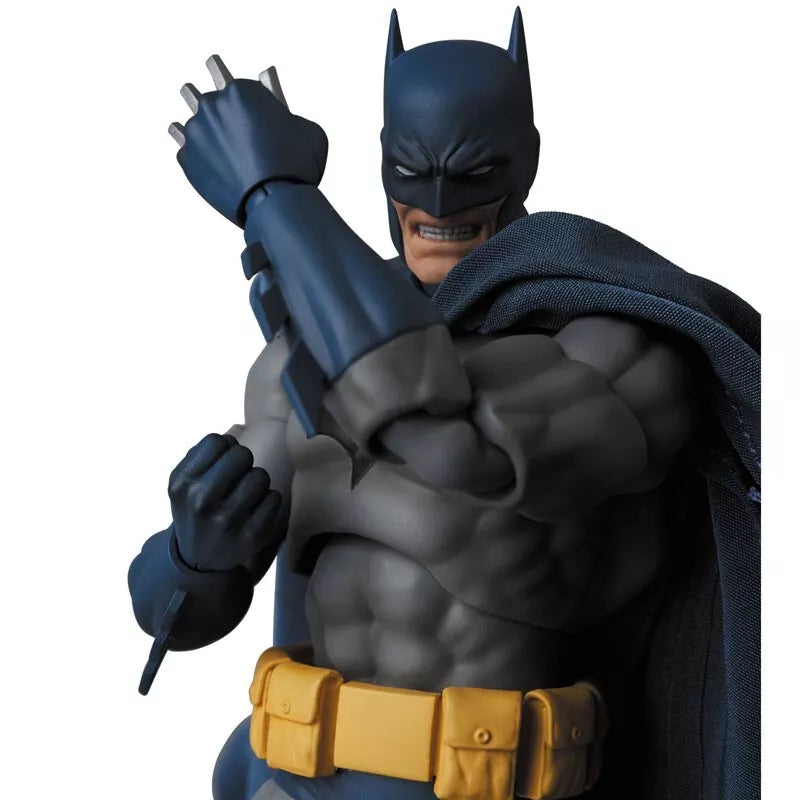 Medicom Toy MAFEX No.105 BATMAN HUSH Action Figure JAPAN OFFICIAL Medicom Toy MAFEX No.105 BATMAN HUSH Action Figure JAPAN OFFICIAL