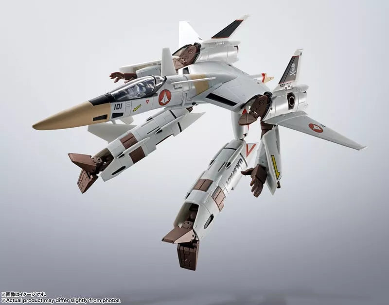 BANDAI La Forteresse Super Dimension Macross Lightning III VF-4 Figurine