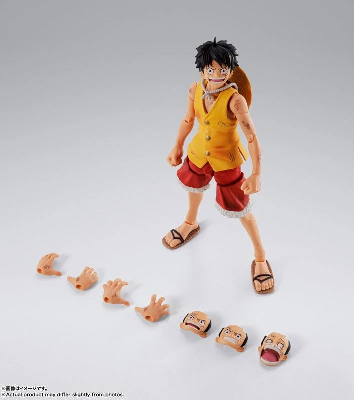 S.H.Figuarts ONE PIECE Summit War di Marineford Monkey D. Luffy Action Figure