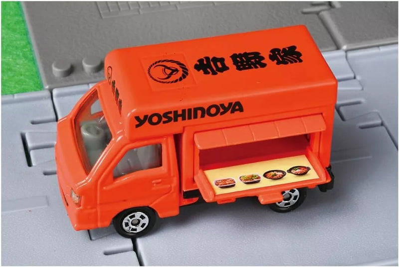 Takara Tomy Tomica Town Yoshinoya con Yoshinoya Orange Dream Car OFICIAL DE JAPÓN